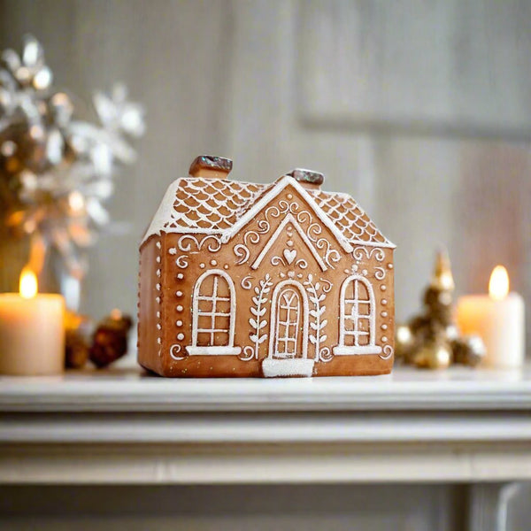 GINGERBREAD HOUSE INCENCE CONE BURNER WITH  SMALL CHIMNEYS FOR SMOKE/SCENT TO COME OUT